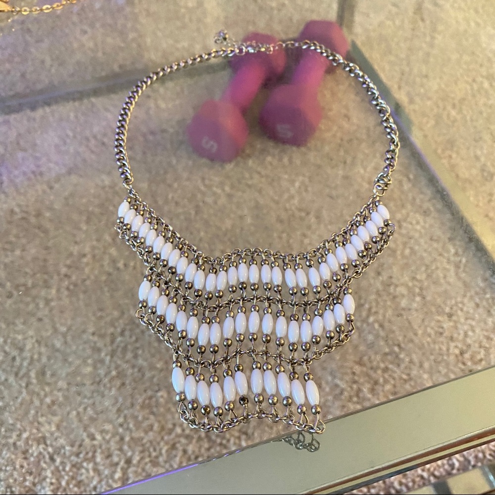 $10 SALE STATEMENT NECKLACE